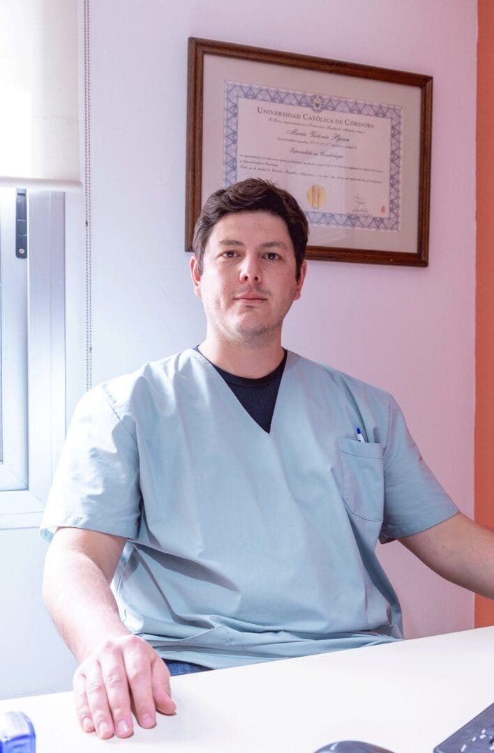 Dr. Nicolás Villalva